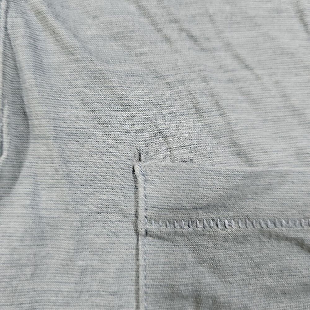 John Varvatos Shirt mens MEDIUM short Sleave Blue‎ Athletic fit Pocket Polo Golf - Picture 2 of 9